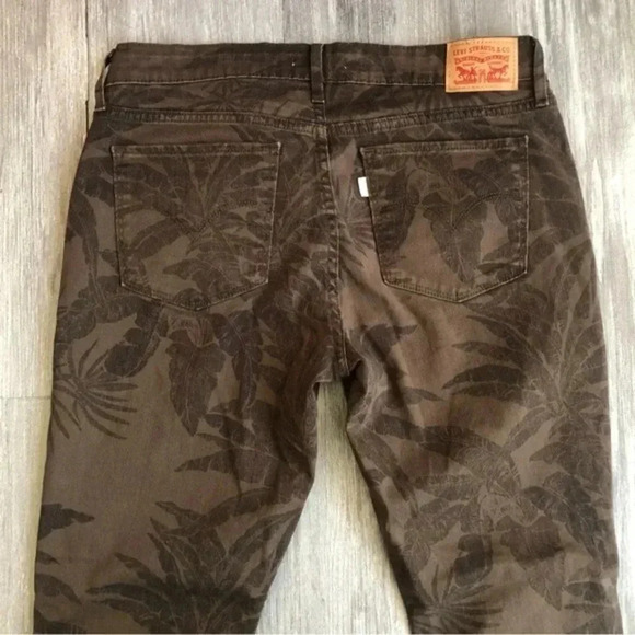 Levis women’s low rise skinny jeans floral print size 31 - Picture 9 of 9